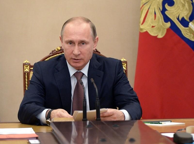 Путин реже 110 000 души от МВР