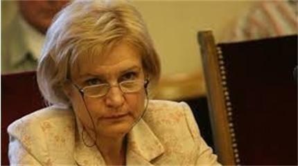 Менда Стоянова: Новият шеф на БНБ няма такива приятели като Цветан Василев