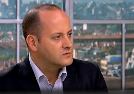 Радан Кънев: 23-ма променят конституция само с картечница
