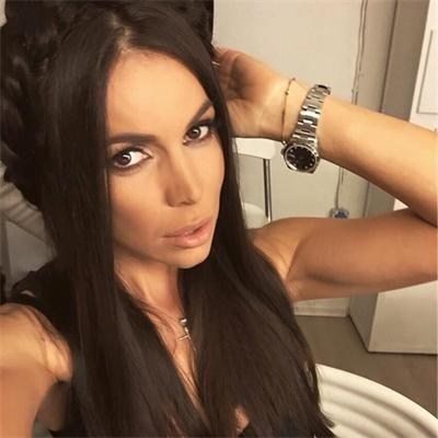 Алисия: От няколко години ме „забременяват”, за десети път се случва