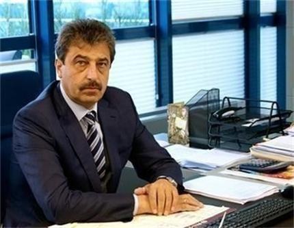 Kurir: Цветан Василев изнудвал президента на Сърбия