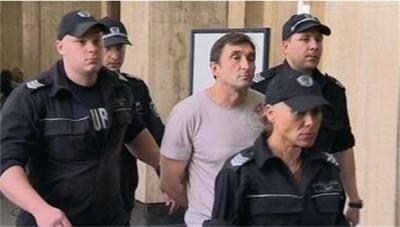 Герман Костин остава в ареста за убийството на детето в куфара
