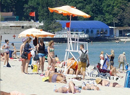 15 процента спад в приходите на туристическия сезон