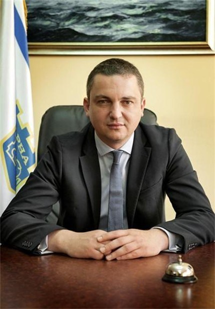 Кметът на Варна забрани пиенето на открито, намалиха музиката на Златни пясъци