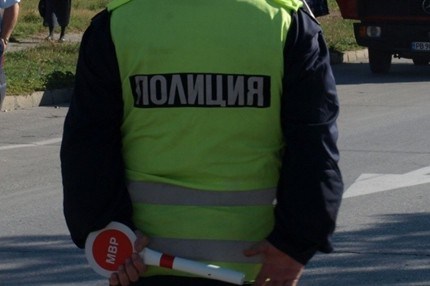 Бивши служители от столичния КАТ са предадени на съд, подправяли документи