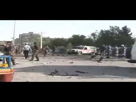 Най-малко 10 загинали и 60 ранени при експлозията в Кабул (видео)
