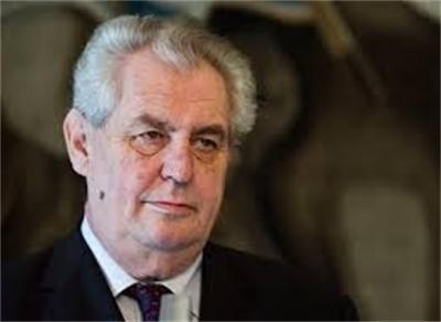 Земан: Само армия на ЕС може да ни спаси от бежанската криза