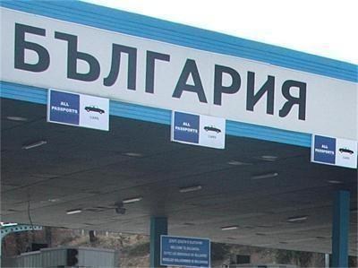 3-километрова колона от  автомобили на границата с Гърция при Маказа