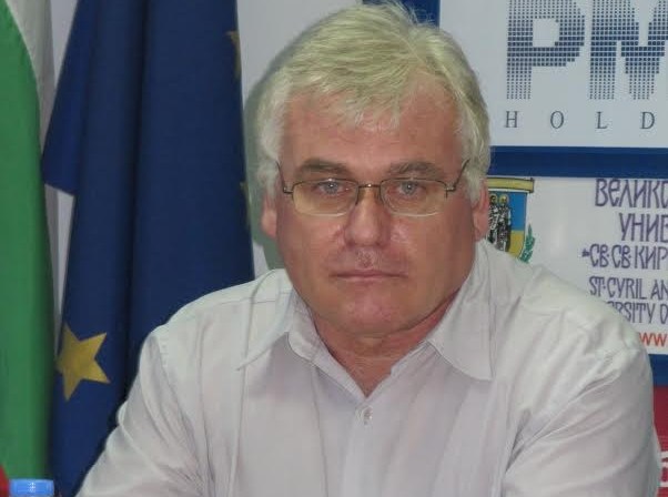 Изключиха лидерите на НФСБ в Търново заради кандидатурата на проф. Легкоступ