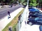 С обработени от ФБР кадри: Още търсят убиеца от Борисовата градина