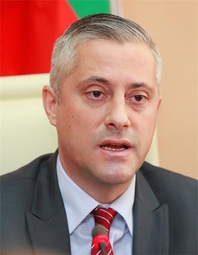 Лукарски: Заставам зад исканията на бизнеса за цената на тока