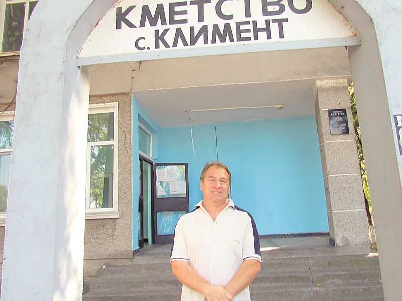 Ден година храни на чуждата нива