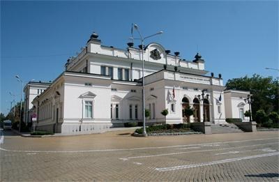 Парламентът трети ден без кворум при първа регистрация