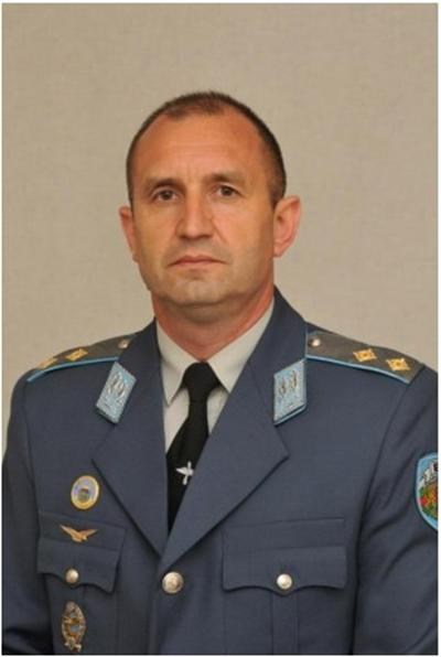 Генерал-майор Радев: ВВС удариха дъното