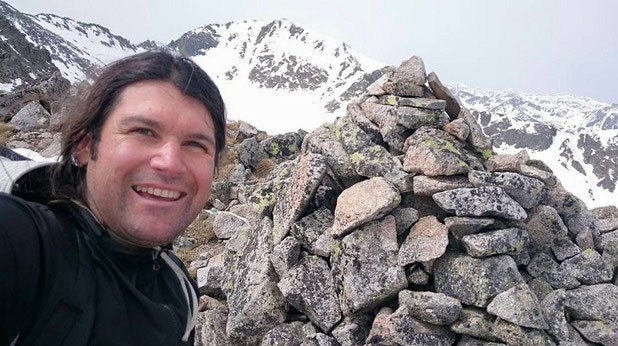 Втори българин изкачи връх Манаслу