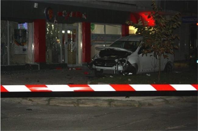Полицията във Варна: Взривът на автомобил е умишлен