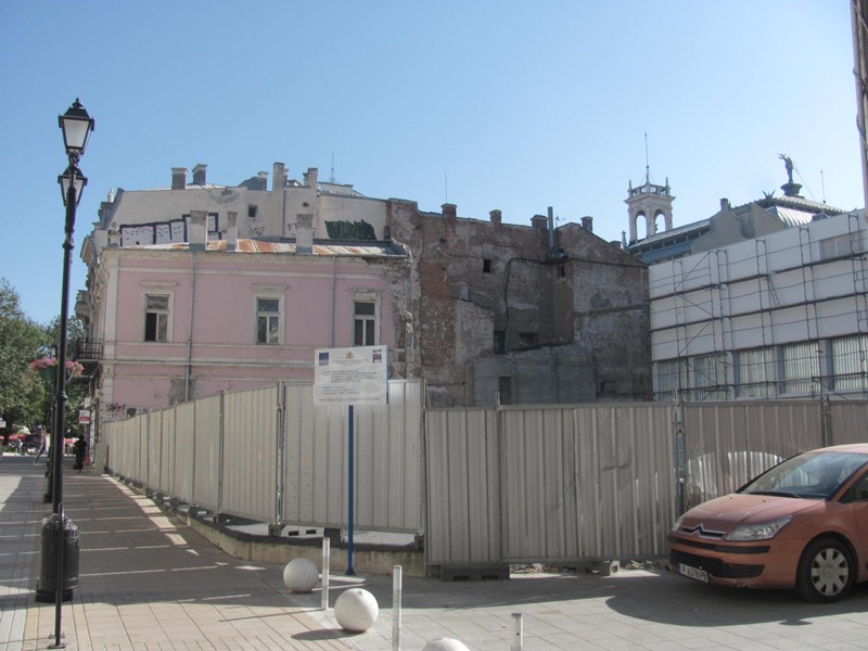 Подземен паркинг заменя търговски комплекс в Русе