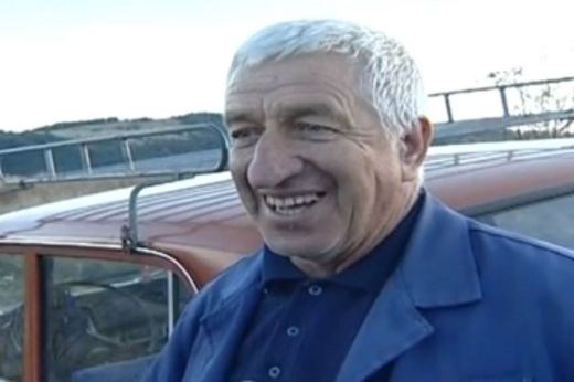 Цачо Цачев от Клисура покани Цецка Цачева в жигулата си (видео)