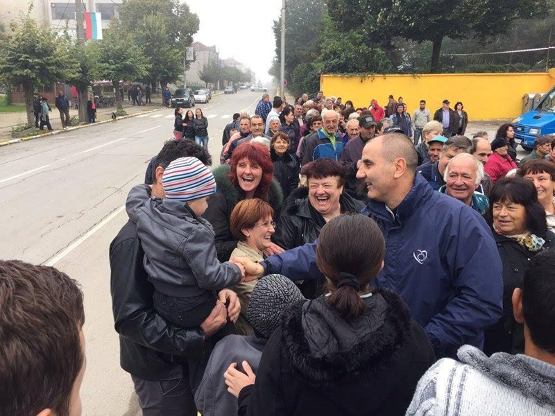 Цветанов в Борово: Ние от ГЕРБ винаги сме били и ще продължим да бъдем близо до хората