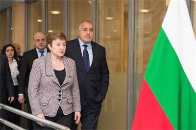 Премиерът Борисов и Кристалина Георгиева инспектираха депо за отпадъци в Перник