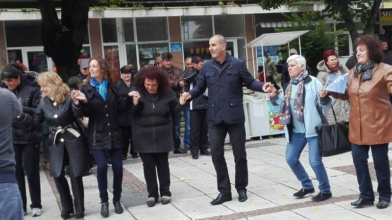 Цветан Цветанов в Каварна: Направете отличния избор за Веселин Влаев и ГЕРБ с номер 6