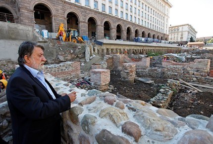 Рашидов спира временно реставрацията на Ларгото