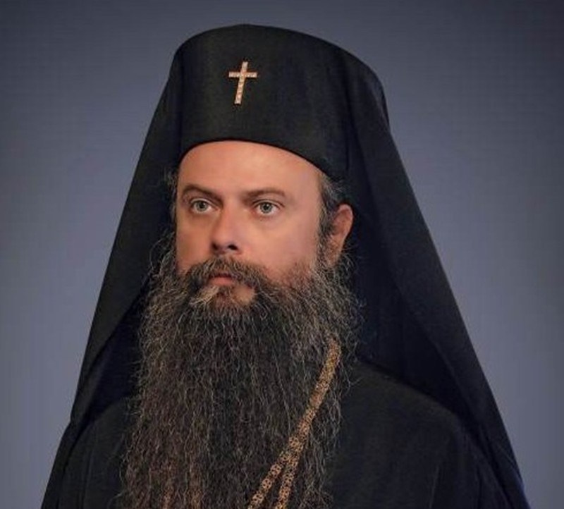 Дядо Николай анатемоса мирянка
