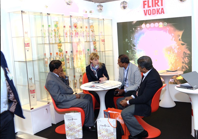 FLIRT прави дегустация в Кан