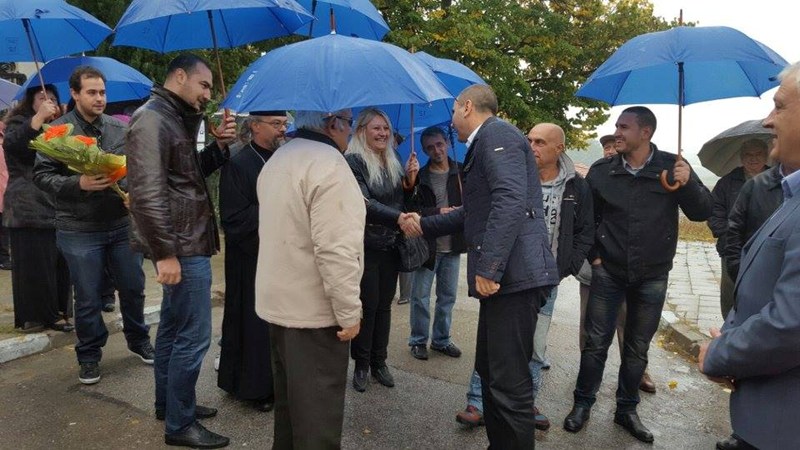 Цветанов в кв. „Долни Воден“, Асеновград: Нека сме обединени, защото заедно сме по-силни