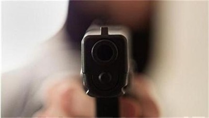 Граничен полицай се застреля в дома си