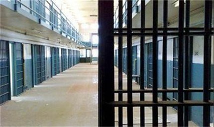 В женския затвор: спокойствие и 70 на сто активност