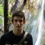 Десетокласници спасяват любима учителка от коварна болест