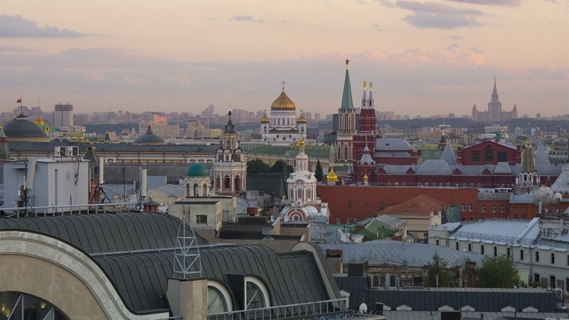 Русия задържа шефа на Библиотеката за украинска литература заради екстремистки книги