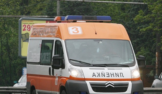 60-годишен загина при катастрофата по пътя между селата Дъбравино и Горен Чифлик