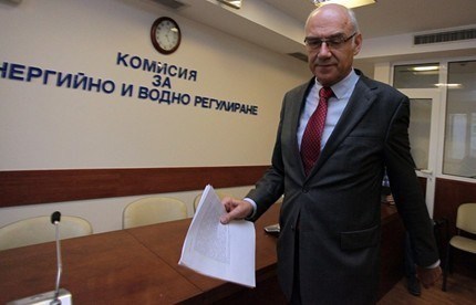 Природният газ щял да поевтинее от януари с повече от исканите от „Булгаргаз” 2%