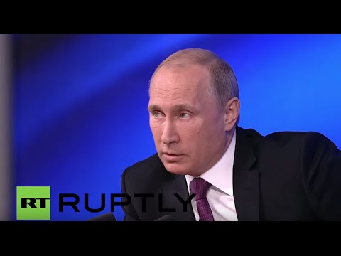 Путин отговаря на 1400 журналисти в Москва