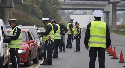 Проверени са 2644 автомобила при 45 полицейски операции в Търновско