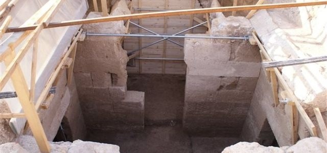 Нова древна гробница открита в гръцкия район Пела