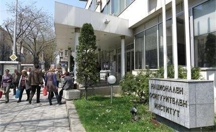 И работодателите ще подават данните за болнични по електронен път в НОИ