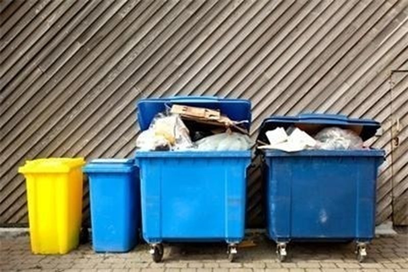 Община Велико Търново отпуска 206 202 лв  за сметосъбираща машина и контейнери