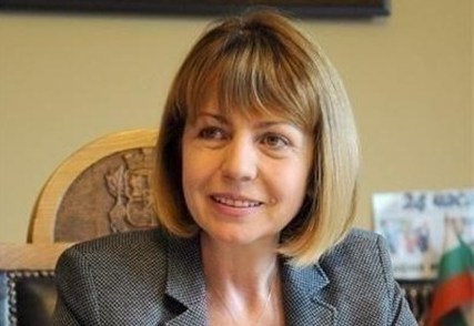 Йорданка Фандъкова: Обстановката в столицата е нормална след започналите снеговалежи