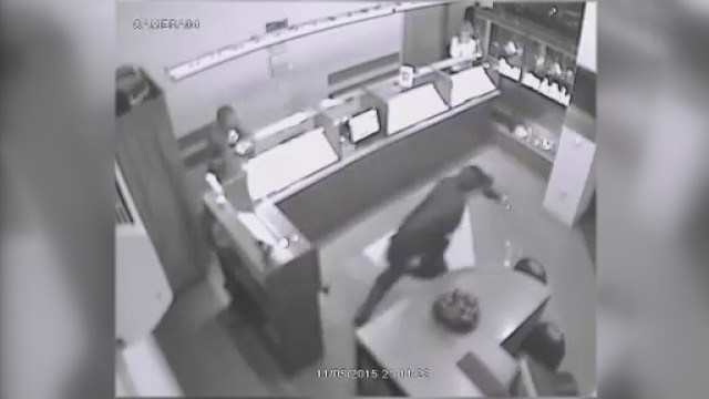 Младежи от заможни семейства стават обирджии - защо