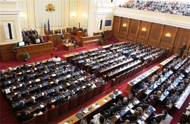 Парламентът подхваща изборите