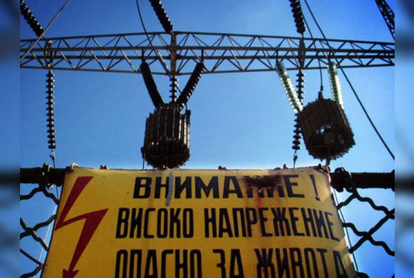 Половината от ромите, живущи в Сандански, крадат ток
