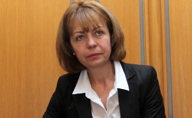 Фандъкова: Даваме 10 млн. лева повече за ремонт на кварталните улици в София
