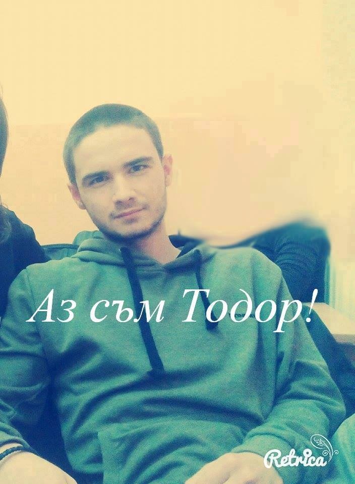 Линейката за Тодор дошла за 5 минути, твърди Спешна помощ-Враца. Според близките - за 30 минути