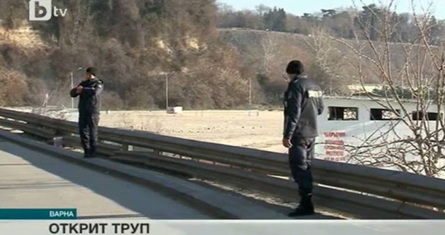 Откриха труп на младеж в Топлата вода