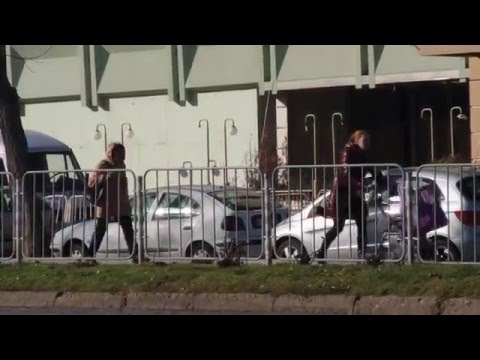 Трясък от падащи мебели от хотел "Родина"