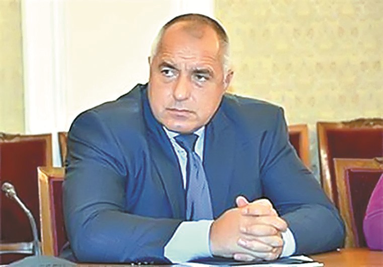 Бойко Борисов: Член на ВСС не ми е пращал есемес (обзор)