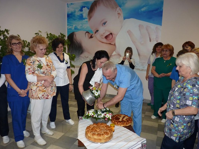 28 двойки близнаци родени в Бургас